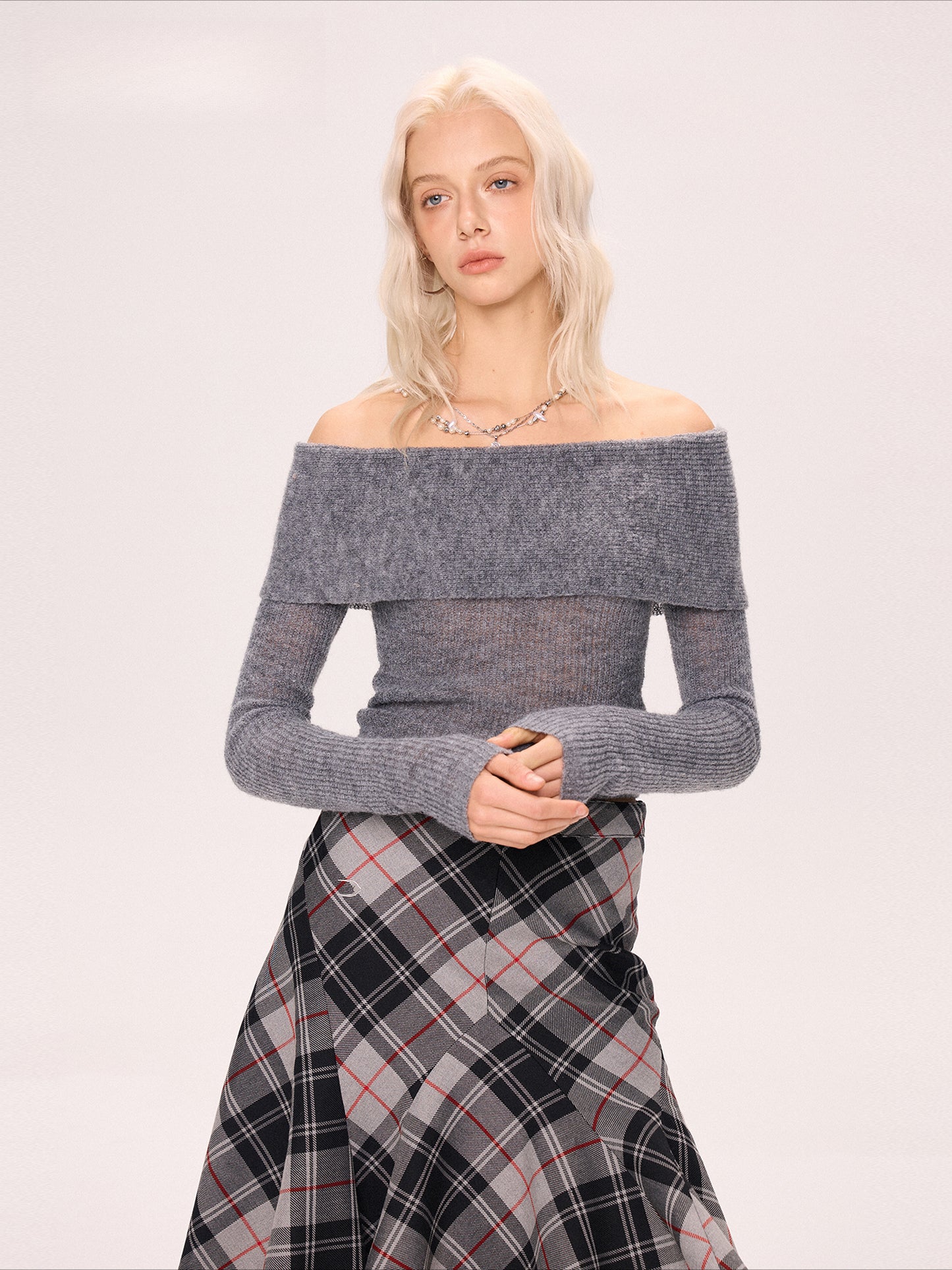 Shoulder long short-sleeved sweater