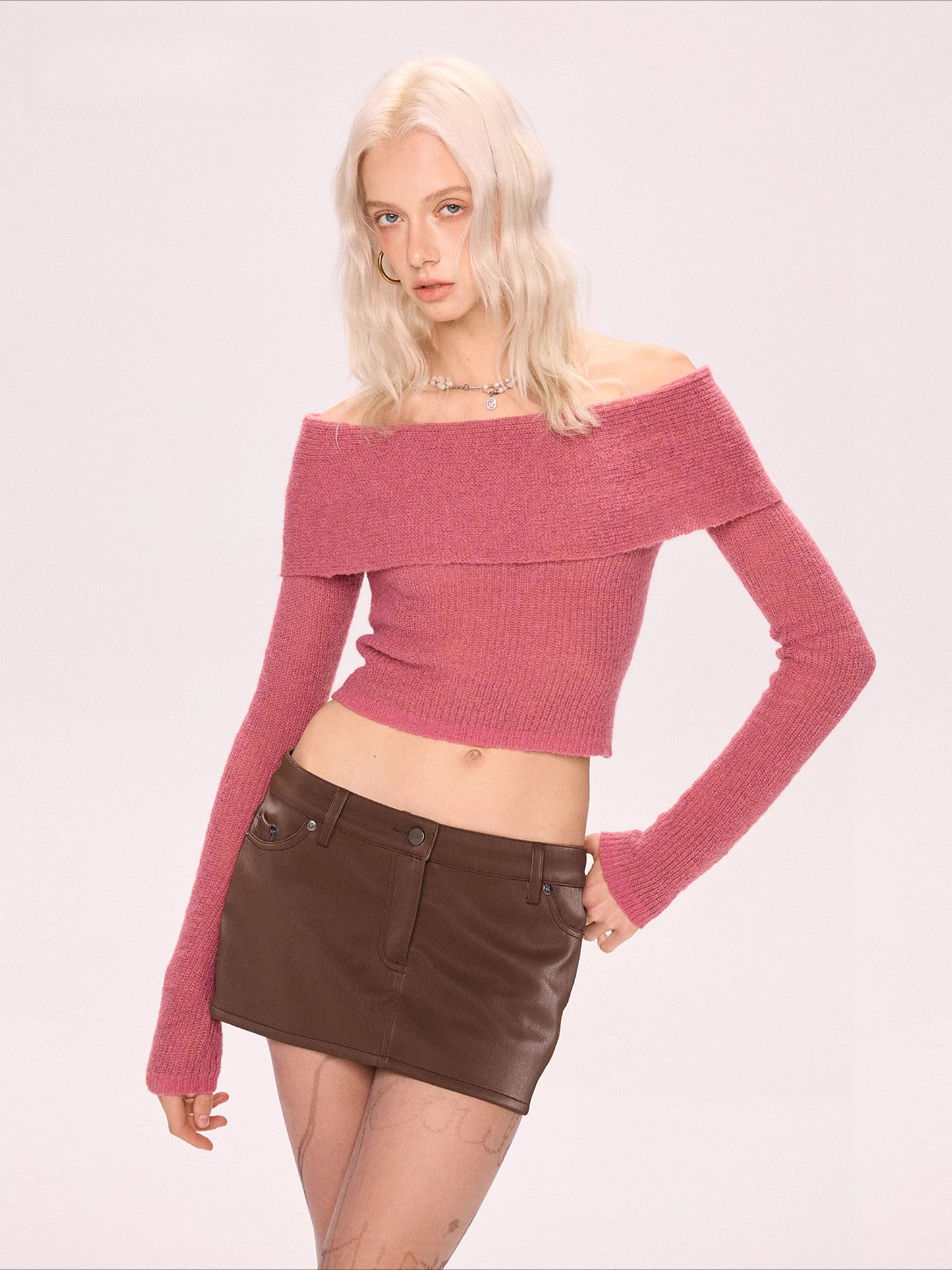 Shoulder long short-sleeved sweater